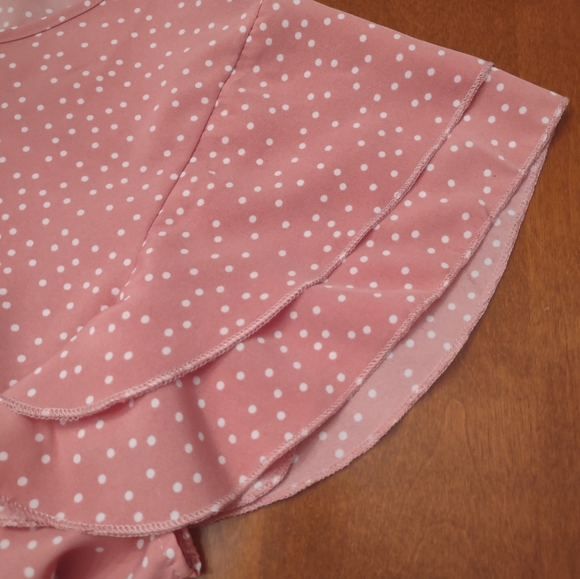 Pink with white dots, flutter sleeved, keyhole neck blouse. XL (14) NWOT - Picture 3 of 7